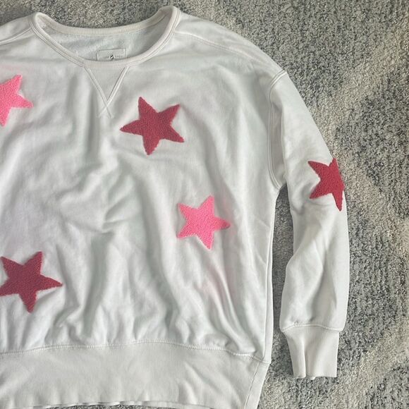 Lou & Grey Star Applique Sweatshirt Cream Pink Red Size Medium - Picture 6 of 9